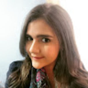 Meet your Posher, Estefania